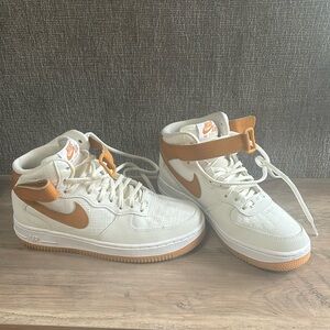 Nike air force 1 hightops
